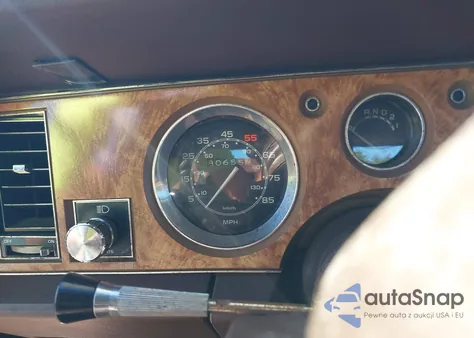 1983 Buick Lesabre Limited from USA, damaged, VIN 1G4AP37Y8DX493822